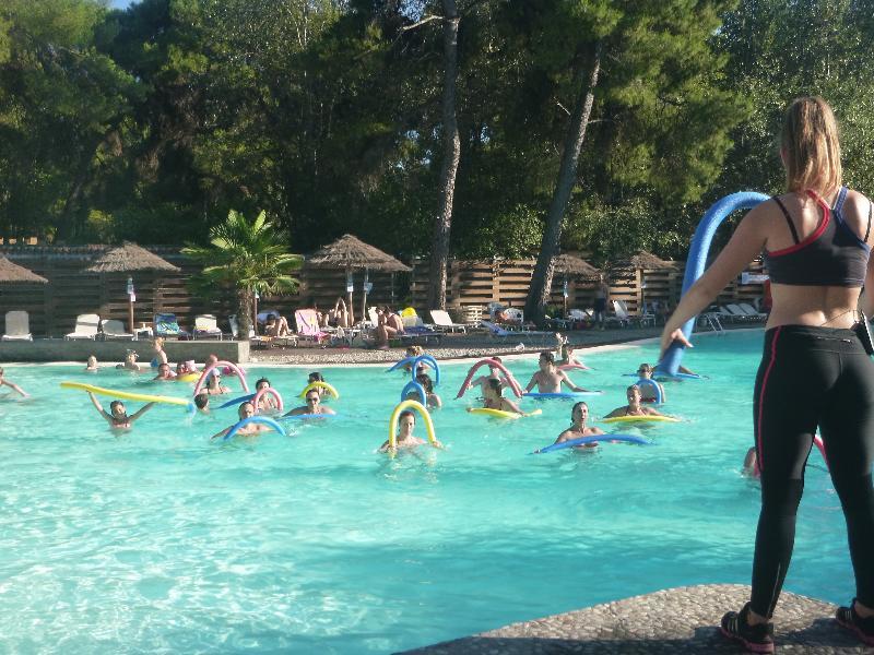 Club Agia Anna Summer Resort Buitenkant foto